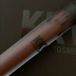 NWT “DOUBLE TROUBLE” MATTE KYLIE X KKW BEAUTY